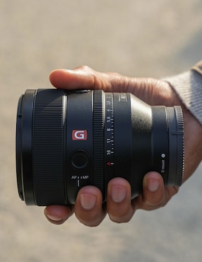 Lente estándar Sony modelo sel50f12gm f / 1.2 para cámara sony
