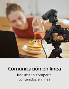 Cámara sin espejo Sony modelo ILCE-7M4K//BQE38 con lente zoom f / 3.5