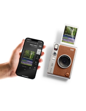Cámara instantánea Fujifilm modelo Instax mini EVO