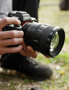 Lente telefoto Sony modelo sel85f14gm2 77 mm f / 1.4 para montura e