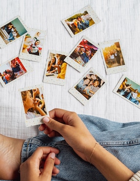 Papel fotográfico Fujifilm modelo Instax mini Sprinkles