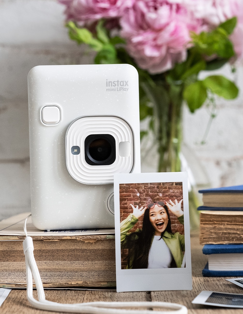 Cámara instantánea modelo Instax Mini LiPlay 5