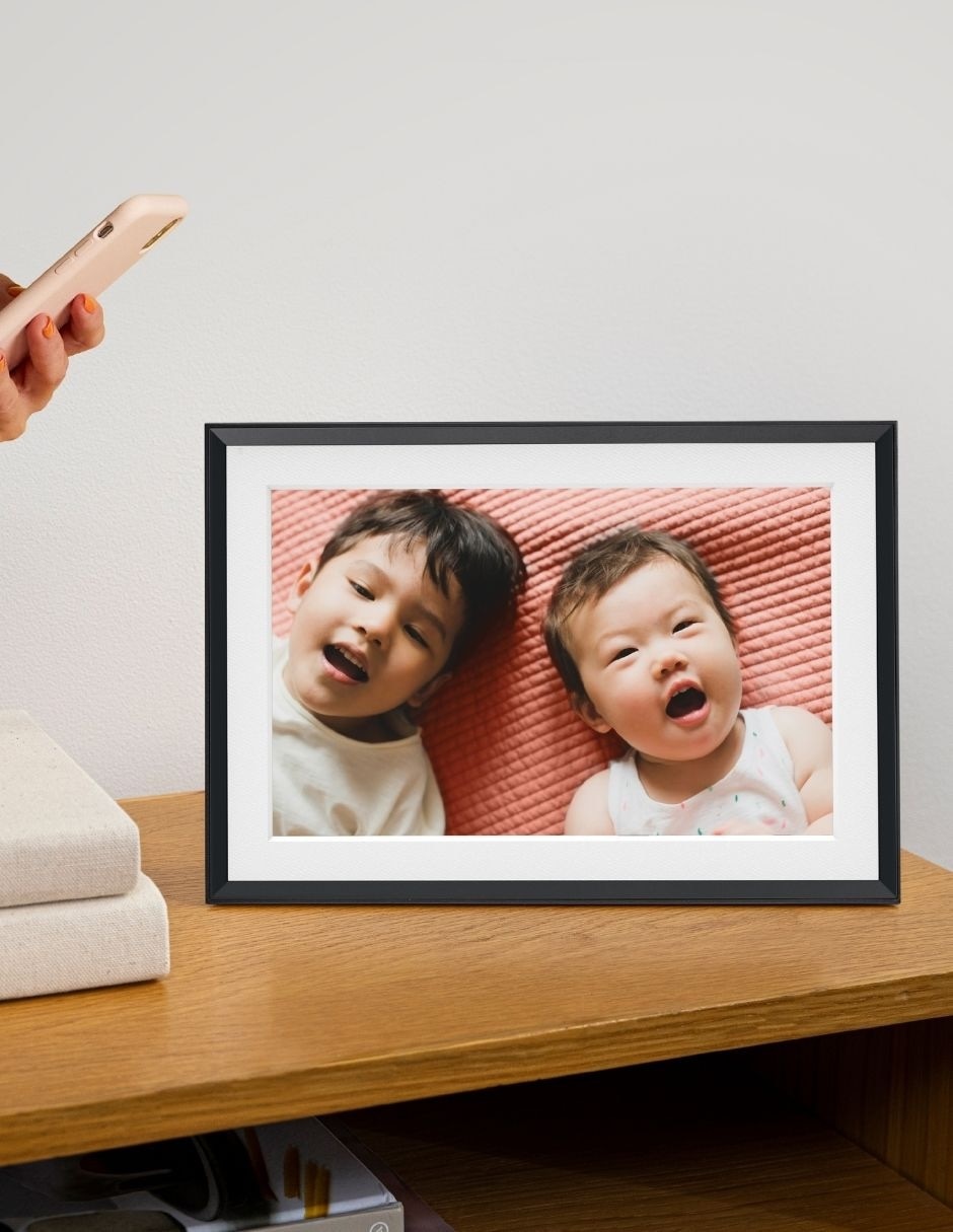 Portarretratos Aura Wi-Fi 10 pulgadas Touch Screen 4